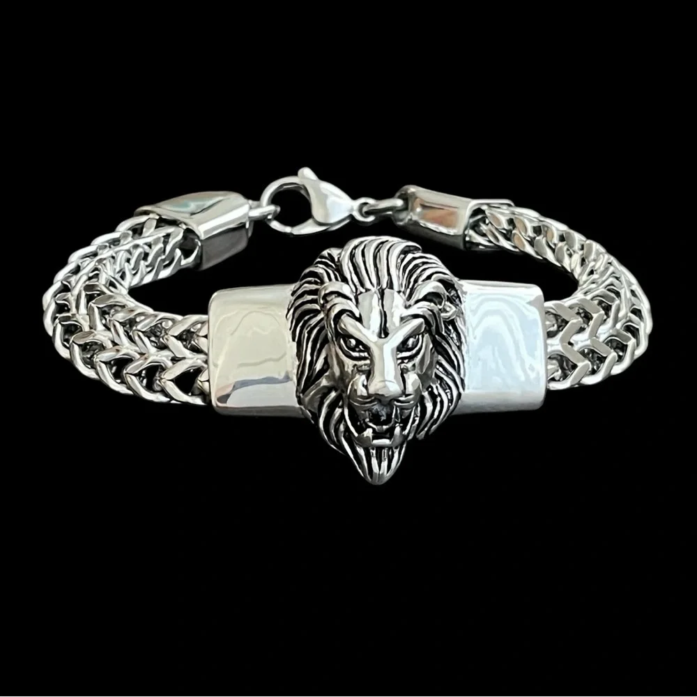 Men's Heavy Silver Stainless Steel Lion Head Bracelet